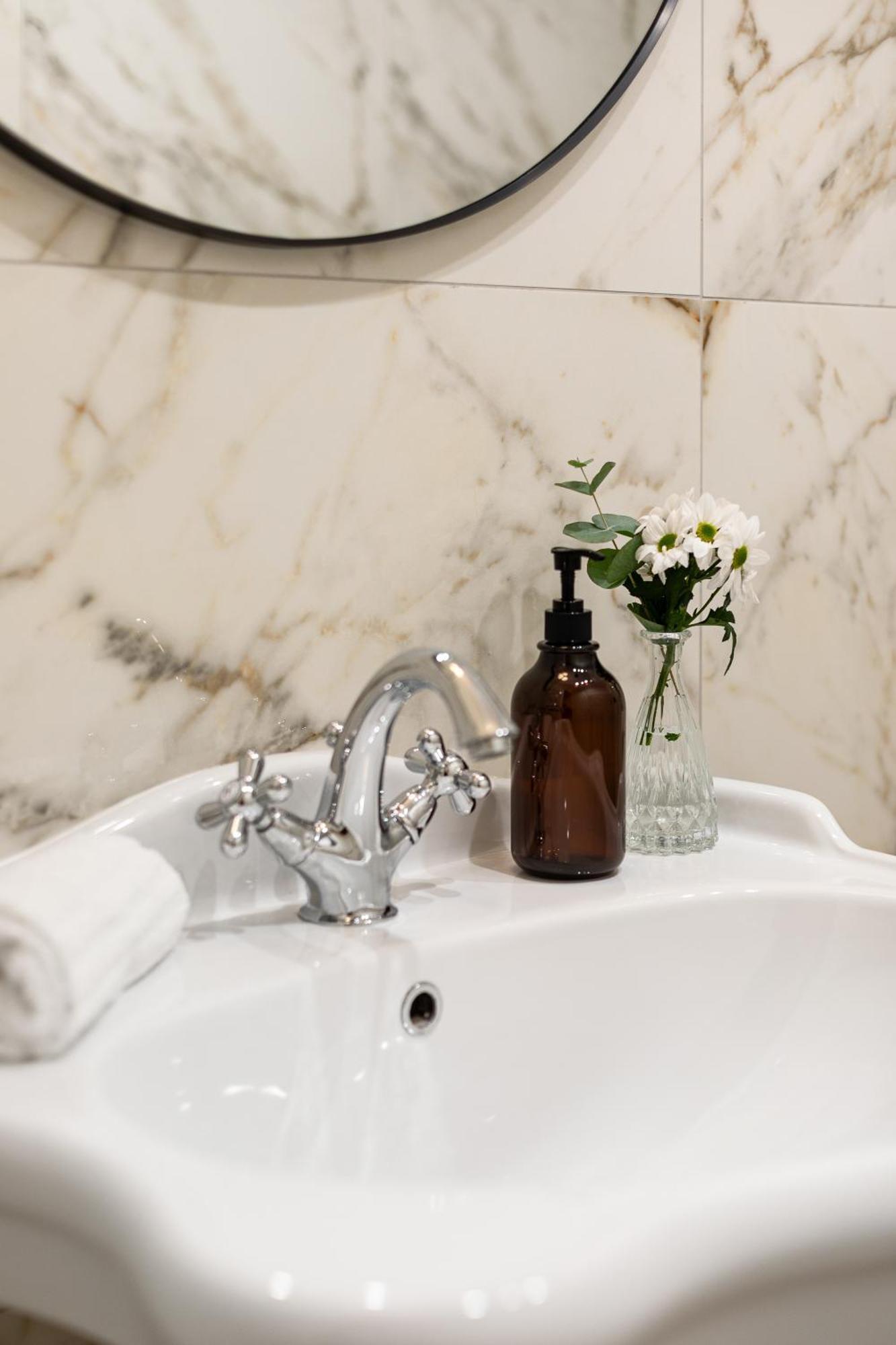 Leopardo Boutique Apartment In Trastevere ローマ エクステリア 写真